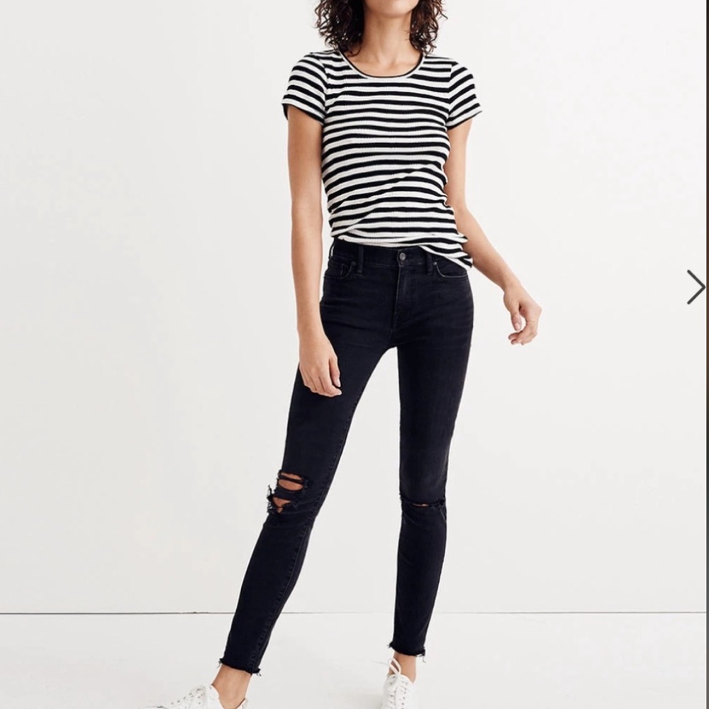 Madewell 9” High Rise Skinny Jeans- Black Sea